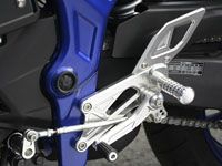 ヤマハ MT-25 MT-03 ステップ