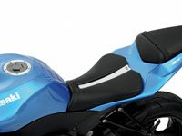 カワサキ ZX-6R シート