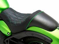 カワサキ バルカンS シート