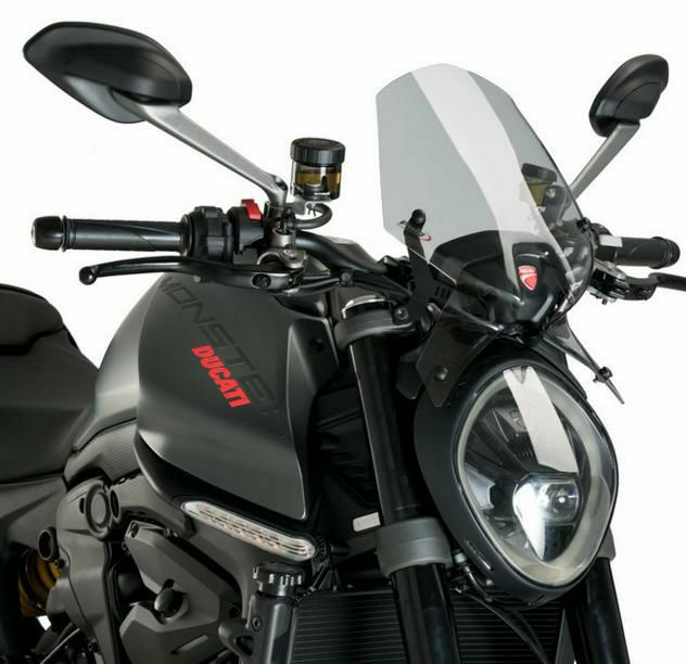 Ducati モンスター1200/821 スモークウインドスクリーンバイク売却のため出品します