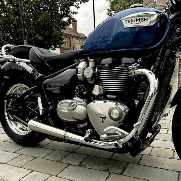 トライアンフ スピードマスター マフラー