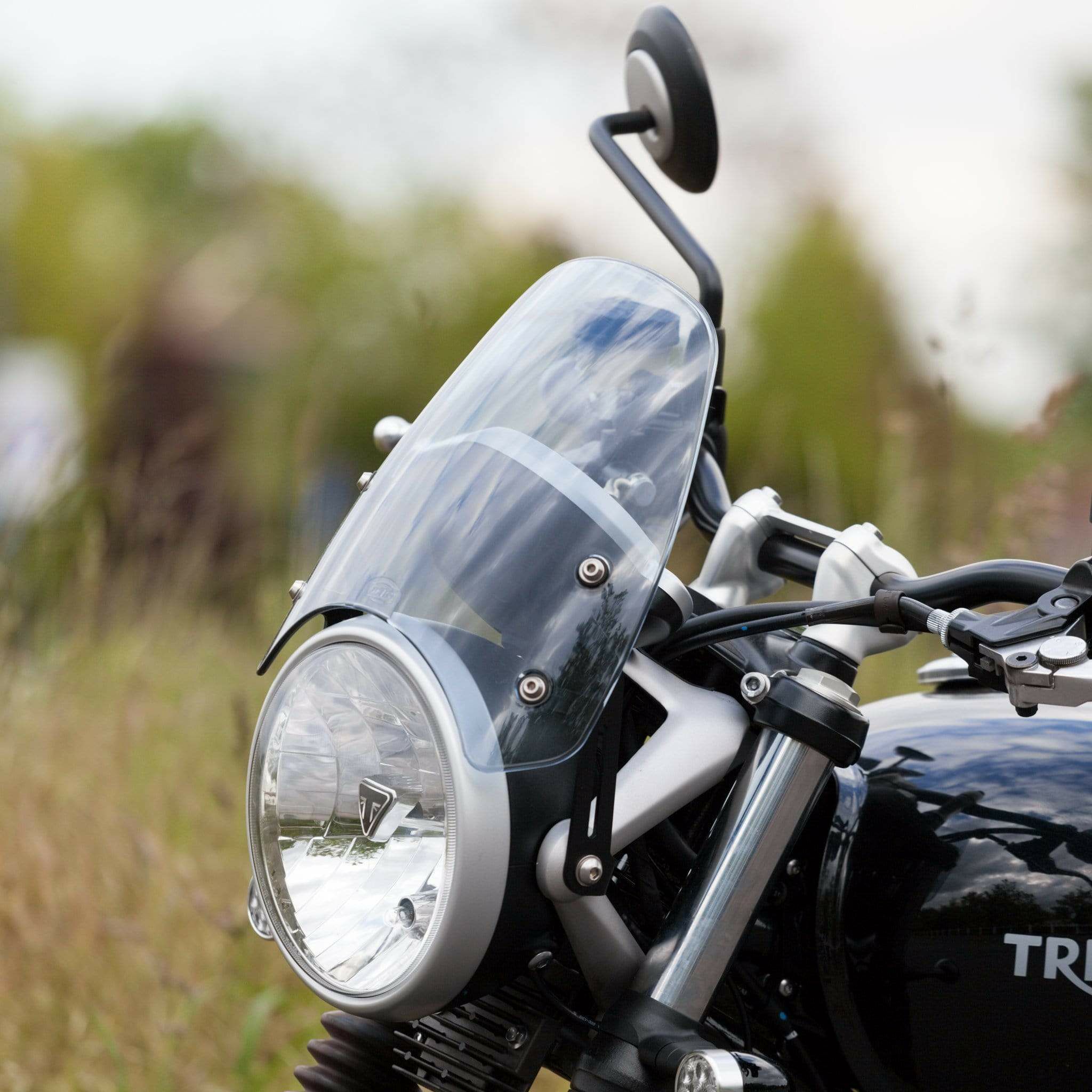 Triumph ストリートツイン ウィンドスクリーン