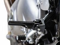 Triumph ストリートツイン フットパーツ