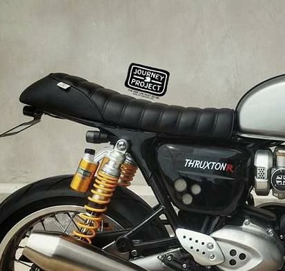 トライアンフ スラクストン/R シート