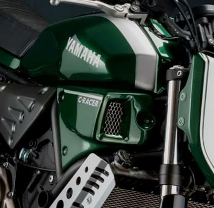 ヤマハ XSR700 ボディパーツ カバー トリム