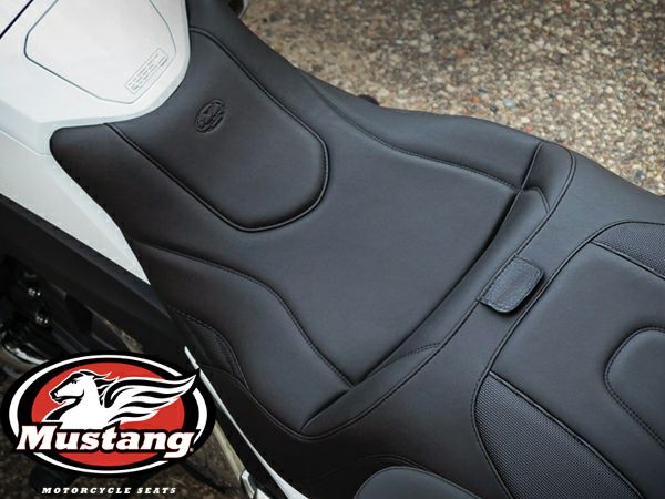 MUSTANG クルーザータンクビブ プレーン VTX1300C/R | バイクカスタムパーツ専門店 モトパーツ(MOTO PARTS)