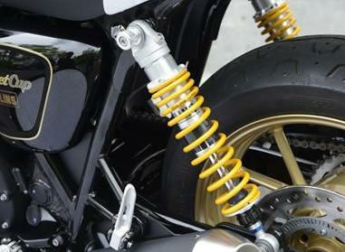 Triumph ストリートカップ サスペンション＆足回り