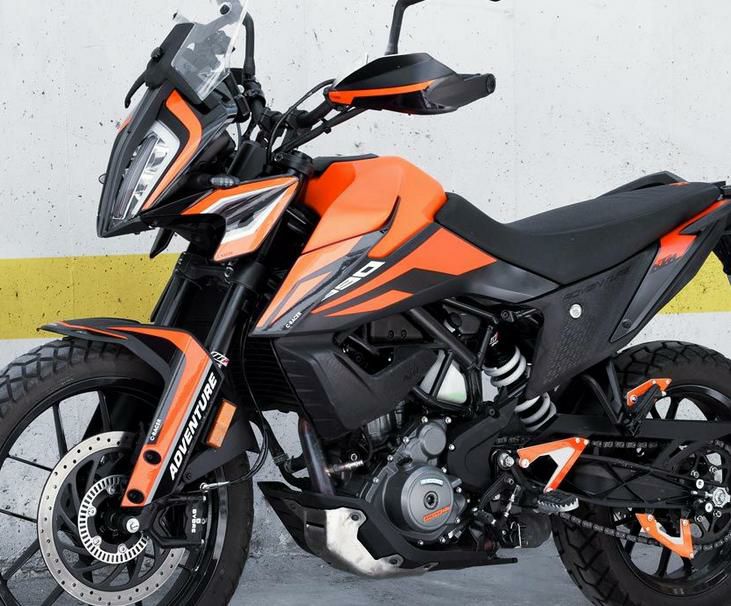 C-RACER デカール/ステッカーキット・外装・KTM 390DUKE ADV 