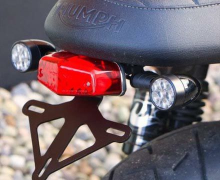 Triumph ストリートツイン フェンダーレス＆テイルライト