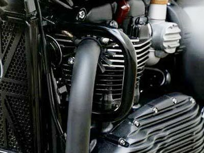 Triumph スクランブラー エンジン・ガード