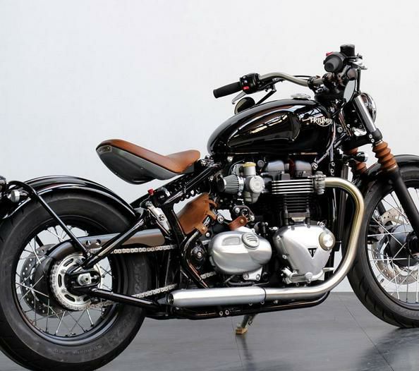 ボバー BAAK マフラー