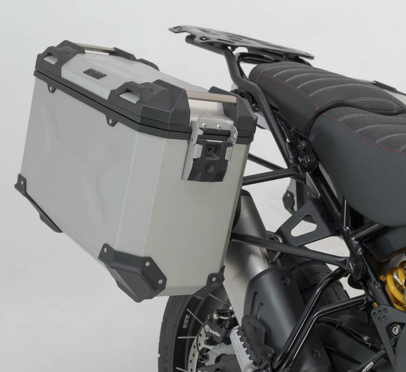 SW-MOTECH KOBRA ハンドガードキット(2ポイントマウントタイプ) DUCATI