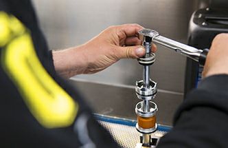 オーリンズ(Ohlins) 電子制御EC倒立フロントフォーク