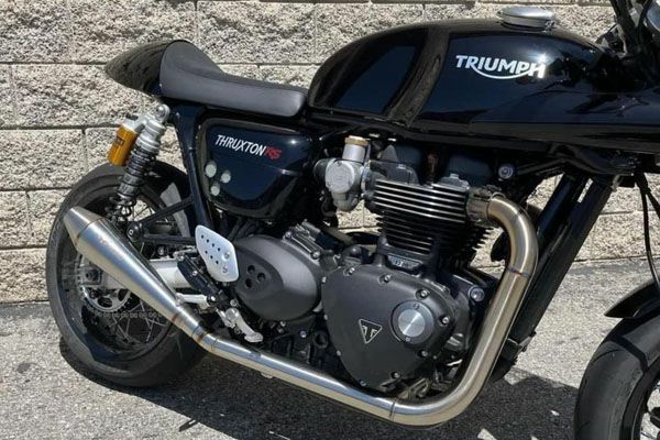 トライアンフ Thruxton(スラクストン)／R |マフラー|モトパーツ(MOTO PARTS)