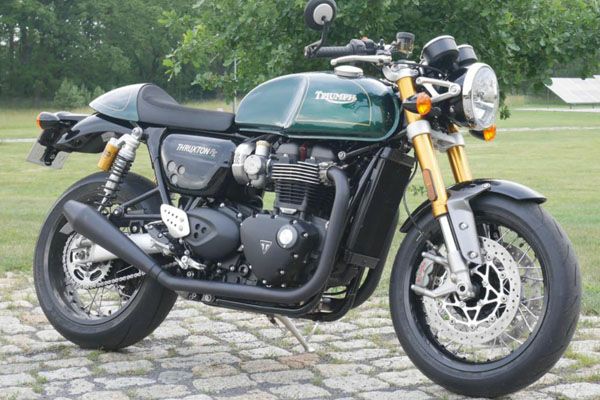 トライアンフ スラクストン 1200 R/RS ローマウント