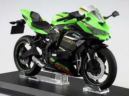 1/12 ホンダ CB400FOUR パラキートイエロー 完成車モデル アオシマ