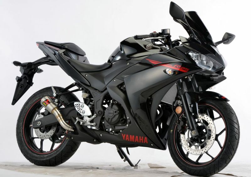 MRA(エムアールエー) スクリーン レーシング ブラック YZF-R25-01