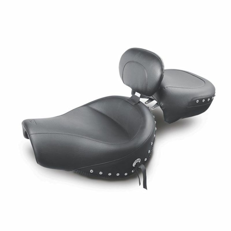 MUSTANG ワイドツーリングシート With Driver Backrest （Studded） GL1500 Valkyrie/Valkyrie Interstate-01