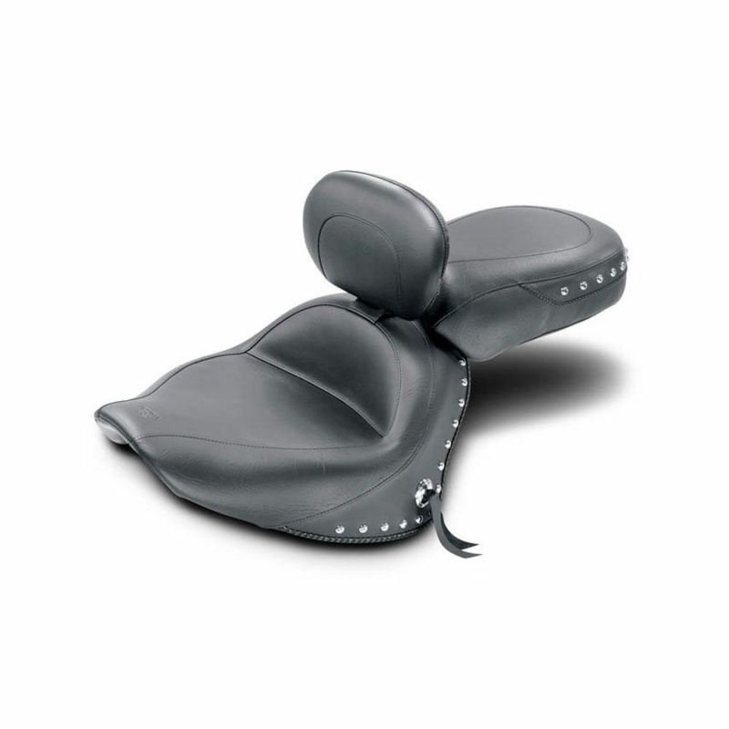 MUSTANG ワイドツーリングシート With Driver Backrest （Studded）V-Star1300/Tourer-01