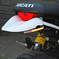 DUCATI スクランブラー カーボン カーボン リヤフェンダー/ウインカー