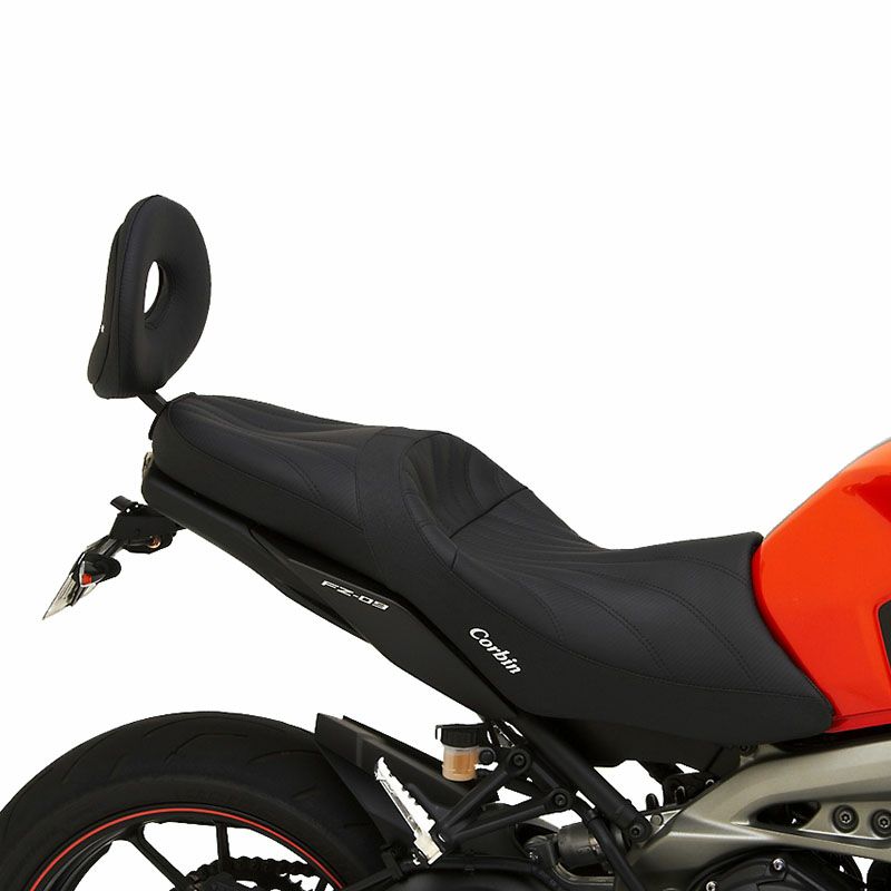 Corbin ガンファイター&レディシート MT-09/FZ-09-01