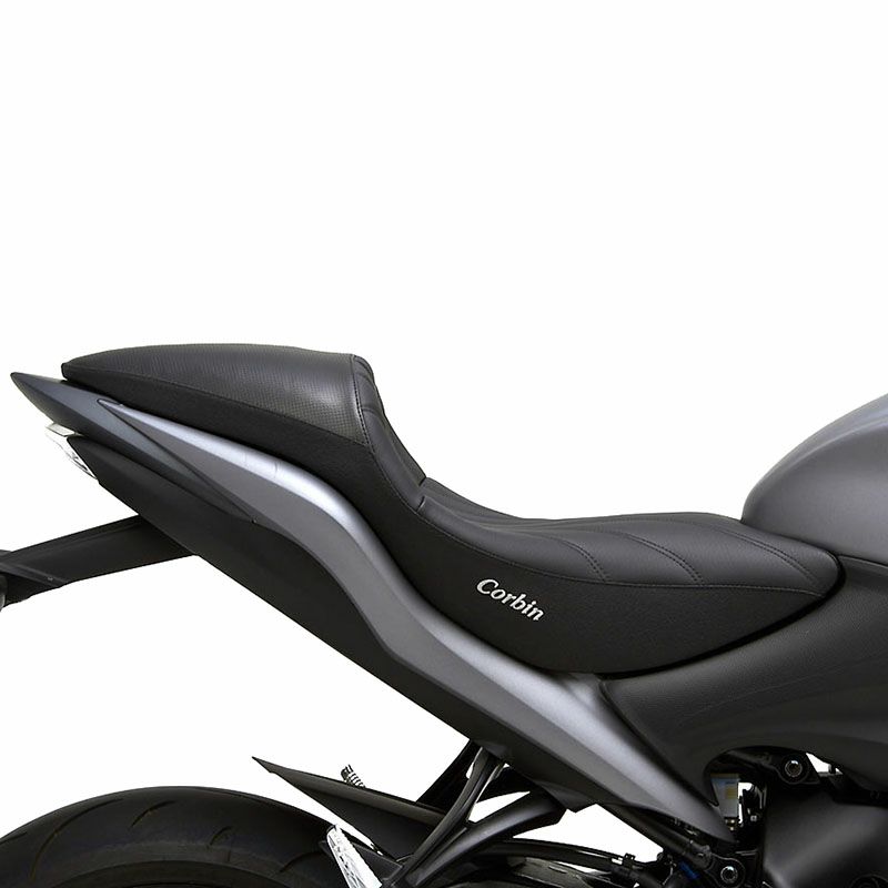 Corbin ガンファイターシート GSX-S1000-01