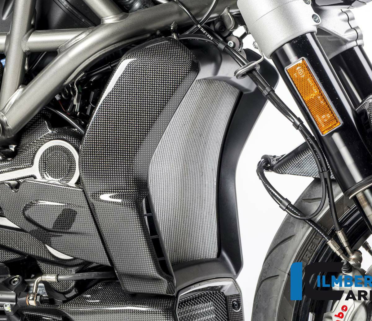 CNC Racing 滑り込ん カーボン ラジエターサイドカバー Ducati STFV2