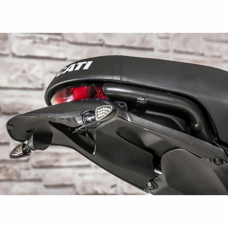 DUCATI スクランブラー400 Sixty2 リアフェンダー アルミ ブラック DPM
