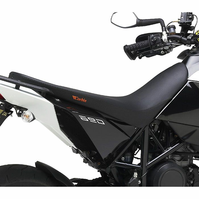 Corbin デュアルサドル 690Duke 08-10-03