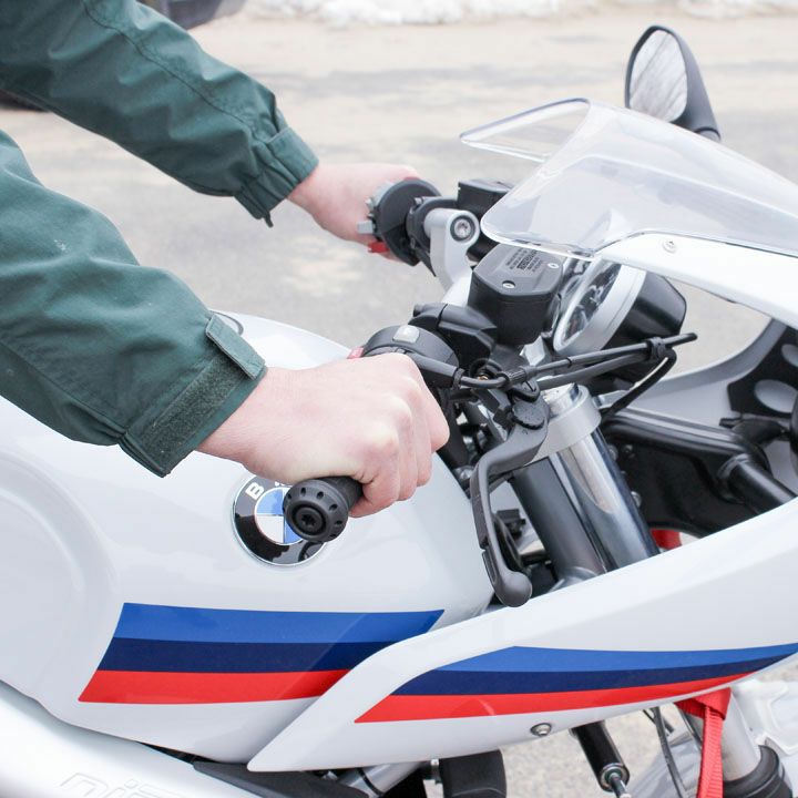 HeliBars Tour Performance トップブリッジ+ライザー for BMW RnineT Racer-03