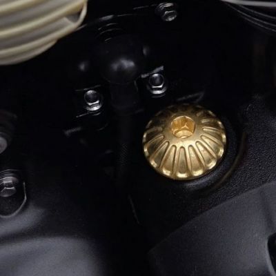 スラクストンRS　インテークカバー スロットルボディトリム(純正) トライアンフ純正 ボバー/スラクストン1200R/RS インテーク