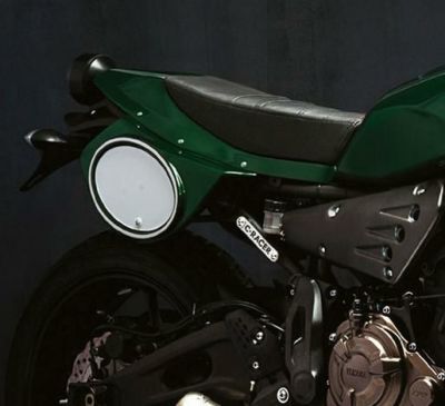 C-RACER スクランブラー シート ブラウン XSR700 16- | バイクカスタム