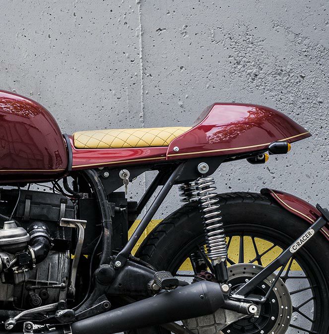 C-RACER シングルシートにもなるWシート R100他 色・デザイン変更可能 