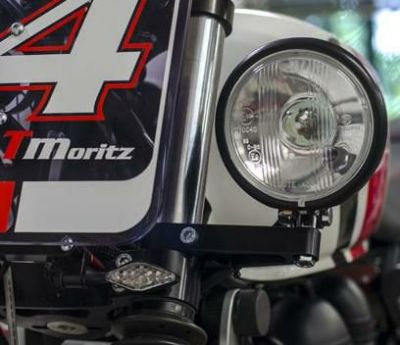 トライアンフ ボンネビル(Bonneville) T100&T120|ヘッドライト