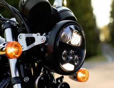 MOTODEMIC 7インチ EVOスタンダード LEDヘッドライト ブラック MOTODEMIC 7インチ EVOスタンダード LEDヘッドライト ブラック