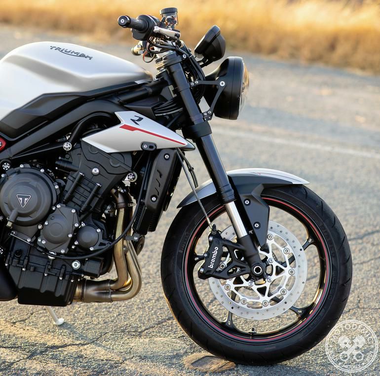 トライアンフ ストリートトリプルR 試乗インプレッション