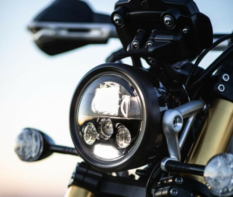 MOTODEMIC LED ヘッドライト EVOスタンダード ブラック Triumph Bonneville T100 T120 2016～-04