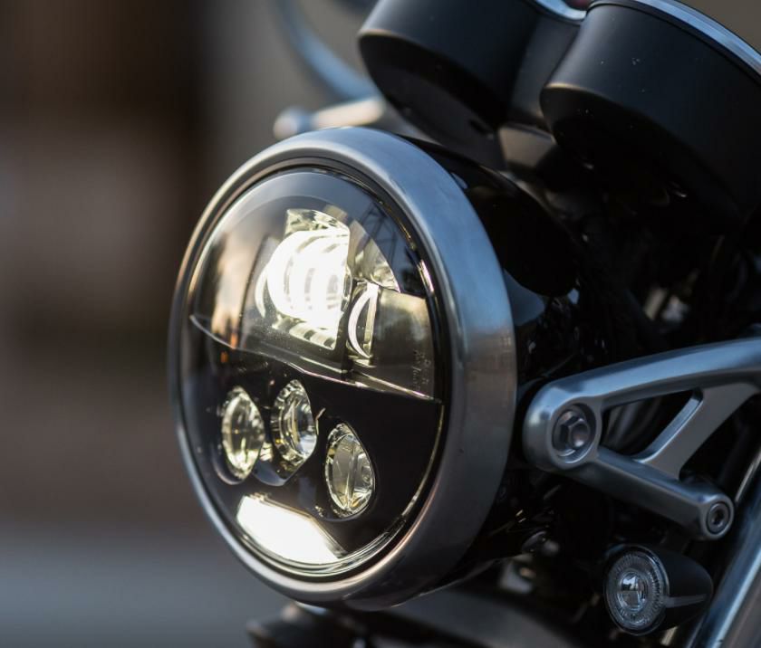 MOTODEMIC LED ヘッドライト EVO スタンダード ブラック Triumph Street Cup-01