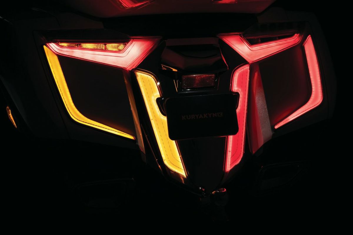 クリアキン Omni LED リアフェンダー カバー ストップランプ&ウインカー クローム-11