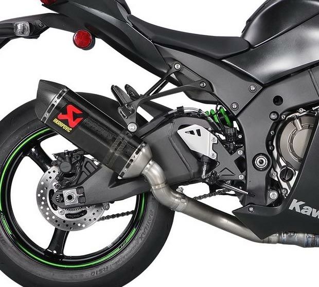 Akrapovic(アクラポヴィッチ)・スリップオンマフラー・カーボン・ZX10 