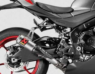 Akrapovic (アクラポヴィッチ) スリップオンマフラー・チタン・GSX 