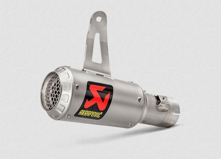 管理番号02706　AKRAPOVIC　アクラポビッチ　 GSX-R1000 K9　L0　L1 09-11　チタン　スリップオン　マフラー　サイレンサー