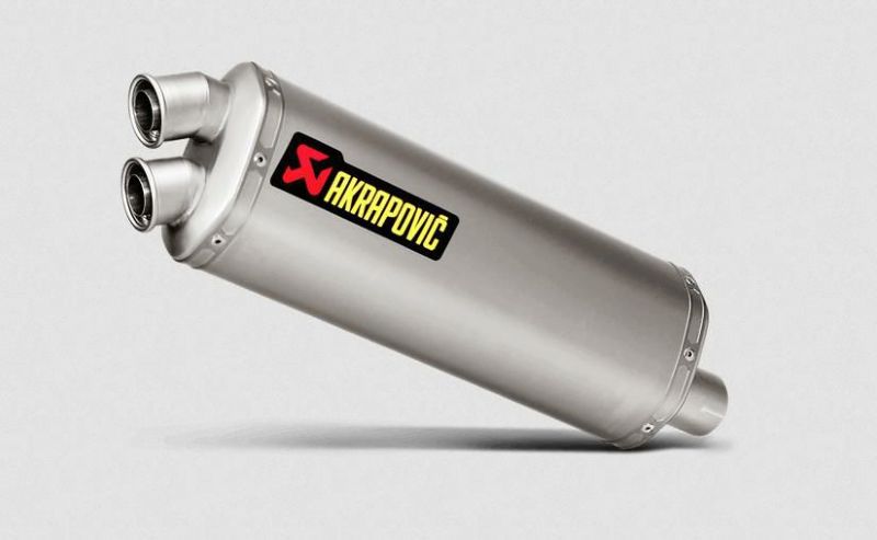 Akrapovic (アクラポヴィッチ) スリップオンマフラー・ECE規格・チタン 