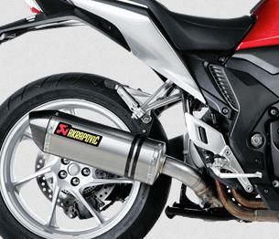 Akrapovic (アクラポヴィッチ) スリップオンマフラー・EC規格・チタン・VFR1200F・10-15-01