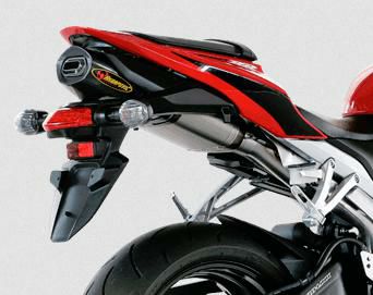 Akrapovic (アクラポヴィッチ) スリップオンマフラー・EC規格・カーボン・CBR600RR・07-08-01