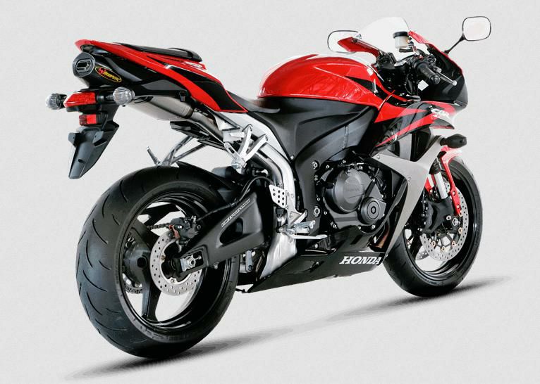 Akrapovic (アクラポヴィッチ) スリップオンマフラー・EC規格 