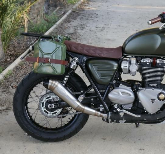 トライアンフ 水冷ボンネビル T100/T120 スリップオンマフラー