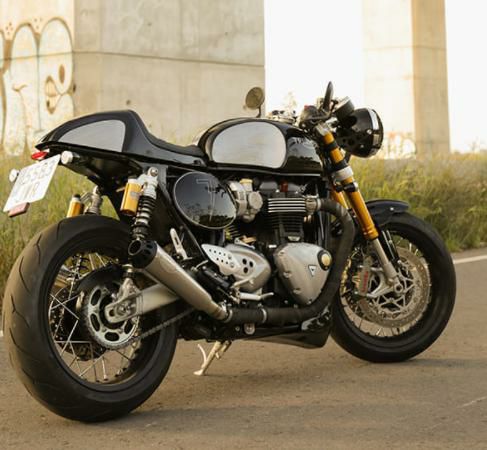 Tamarit タマリット Apolo スリップオンマフラー トライアンフ Thruxton/R 1200-03
