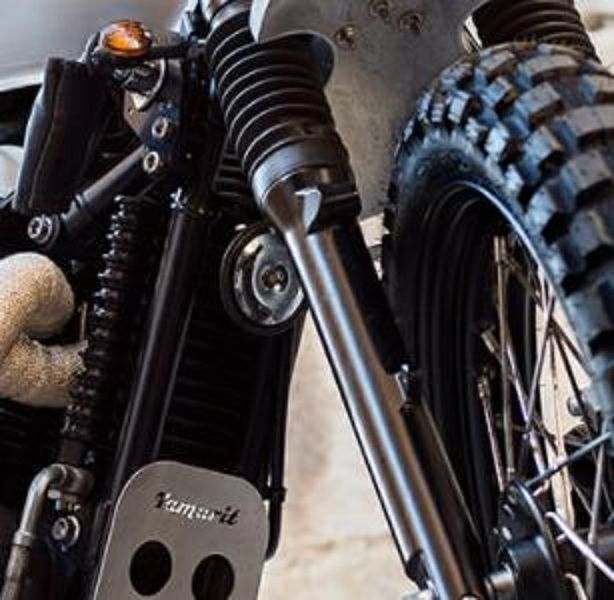 Tamarit タマリット レギュレーター ホーン 移設 ブラケット ステー トライアンフ-02