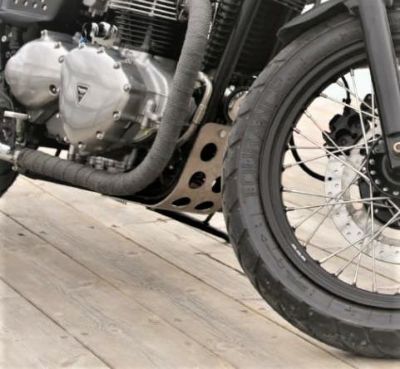 トライアンフ 空冷ボンネビルT100/スクランブラ-900/スラクストン900